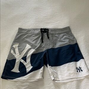 MLB Gray and Navy Swim Board Shorts New York Yankees